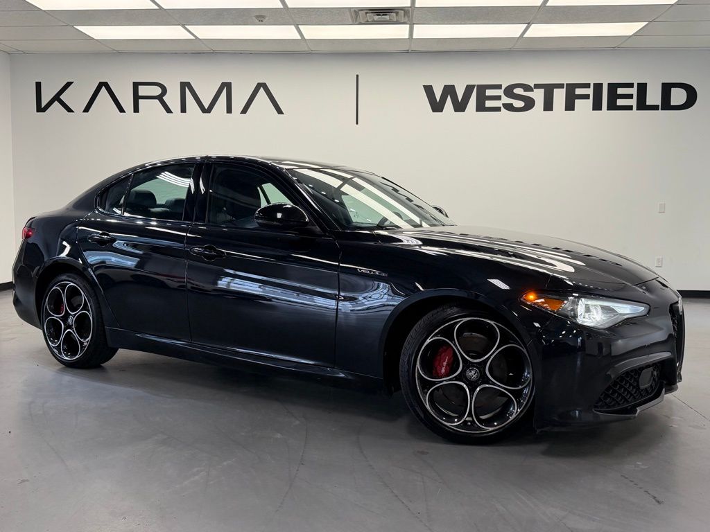 2023 Alfa Romeo Giulia Veloce AWD