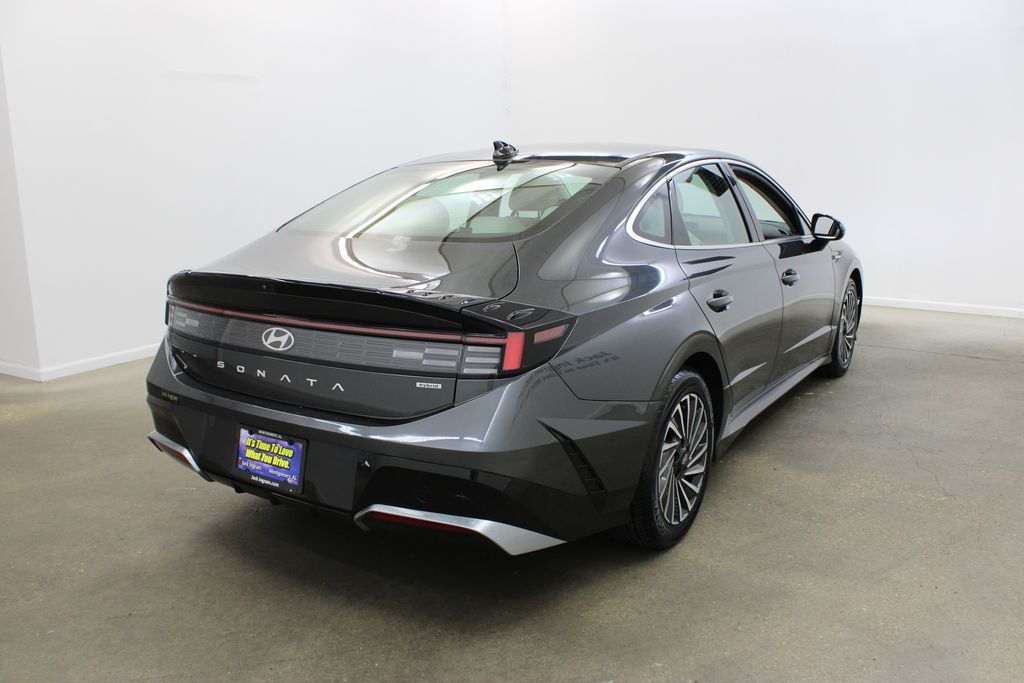 used 2025 Hyundai Sonata Hybrid car, priced at $23,999