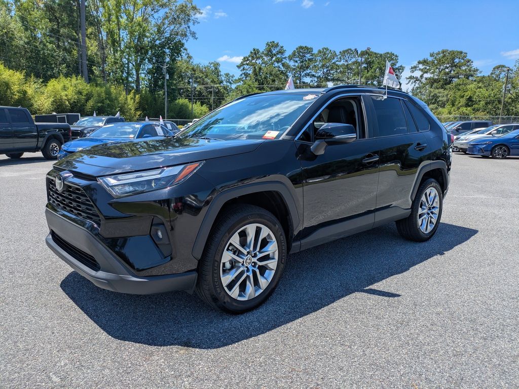 Used 2025 Toyota RAV4 SUV