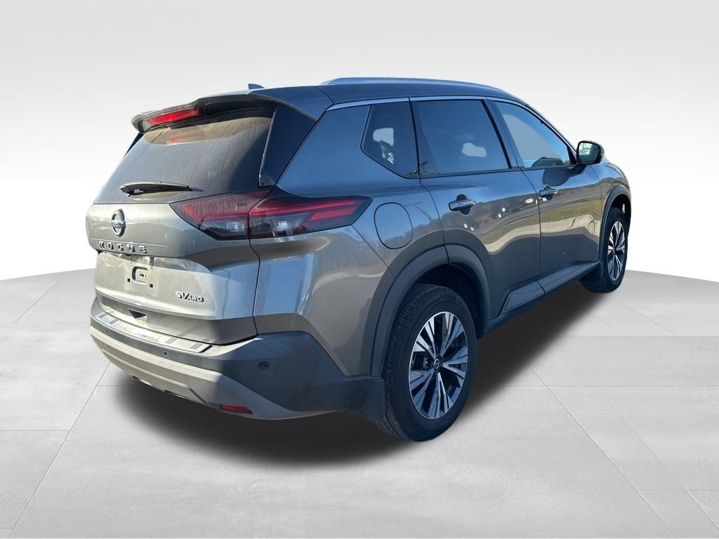 2021 Nissan Rogue SV 8