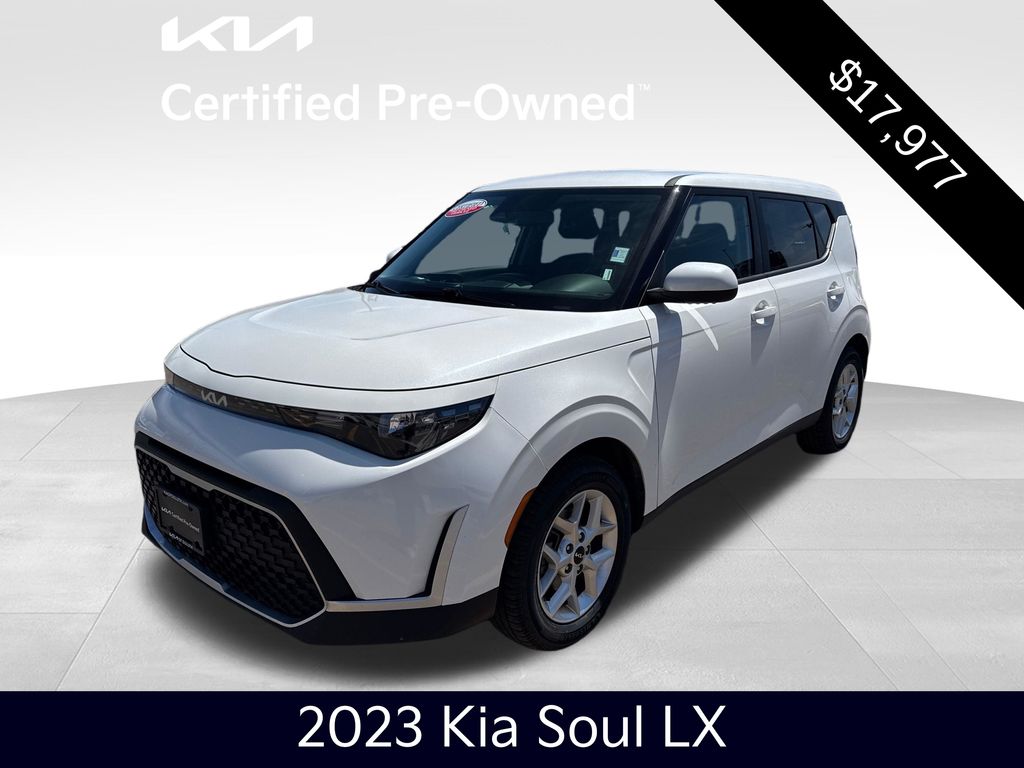 Snow White Pearl 2023 Kia Soul LX FWD SUV / Crossover Front-Wheel Drive Continuously Variable Transmission