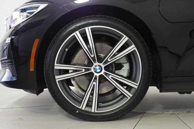 2021 BMW 3 Series 330e iPerformance 5