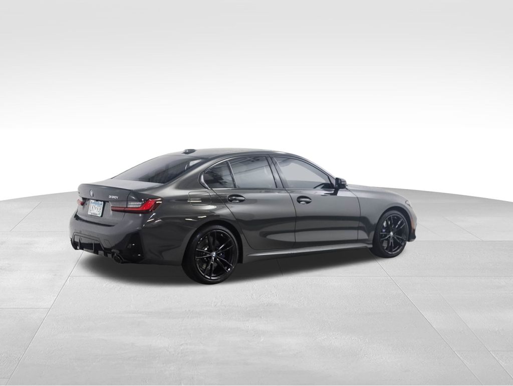 Thumbnail: 2023 BMW 3 Series - 5