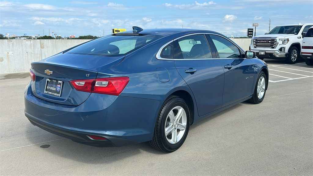 2024 Chevrolet Malibu LT Blue at Baytown Hyundai