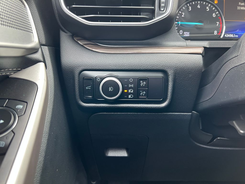 Thumbnail: 2023 Ford Explorer - 17