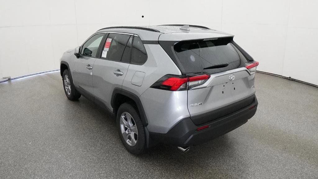 Thumbnail: 2025 Toyota RAV4 - 12