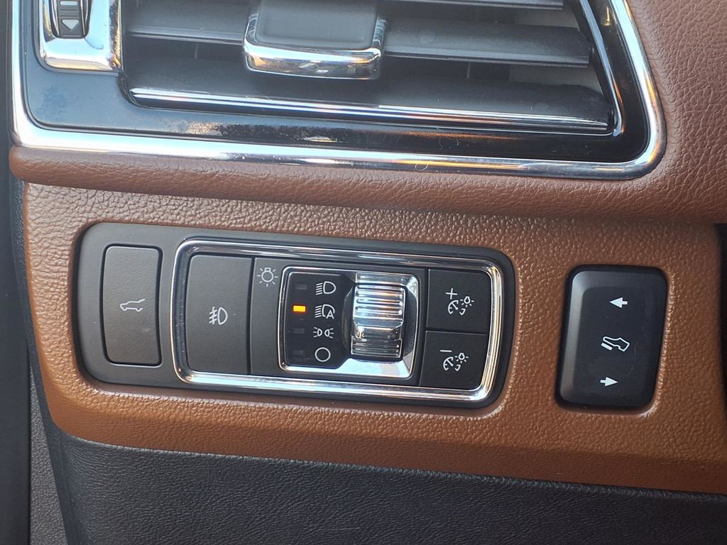 car-gallery-10