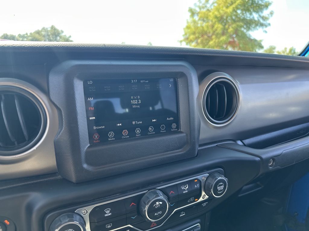 Used Car 2021 Jeep Gladiator  Sport For Sale Under $35,000 In Austin, Texas