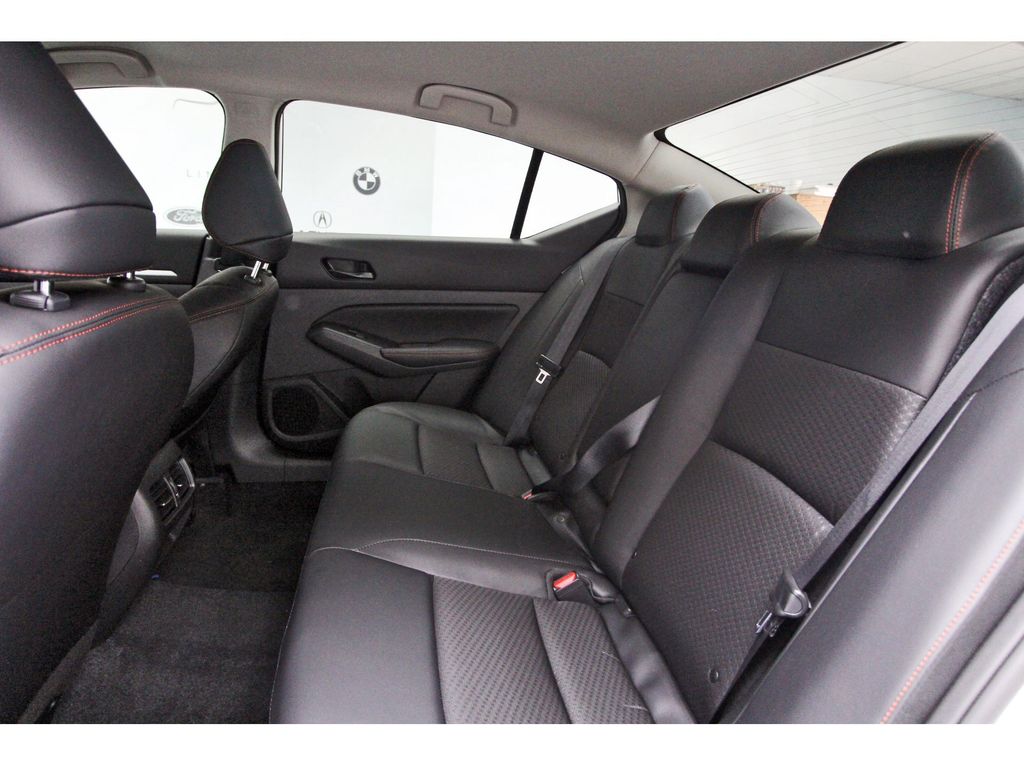 2026 Nissan Altima 2.5 SR White at Central Houston Nissan