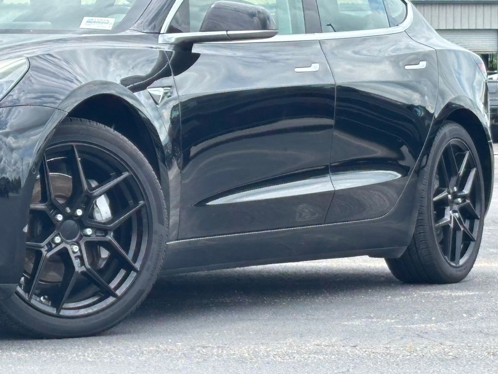 Used Car 2018 Tesla Model 3  Mid Range For Sale Under $25,000 In Austin, Texas