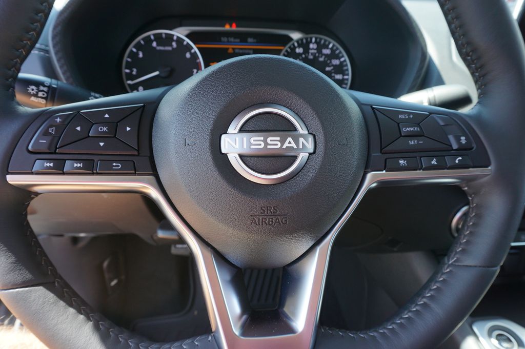 2024 Nissan Sentra SV 17