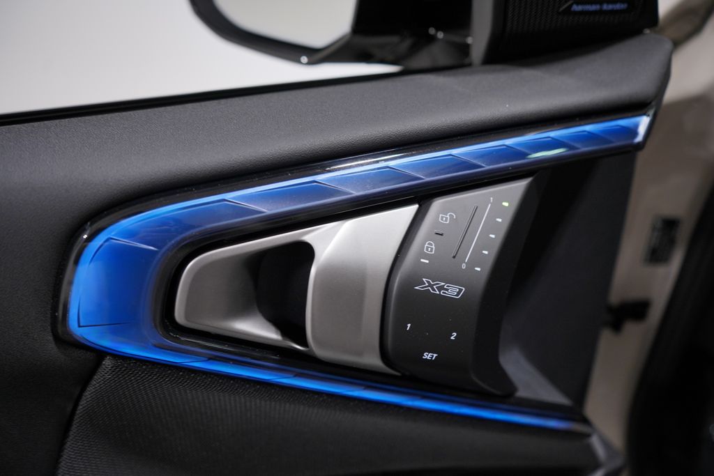Thumbnail: 2026 BMW X3 - 22
