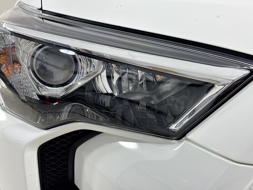 Used Car 2020 Toyota 4runner  Sr5 Premium For Sale Under $35,000 In Austin, Texas