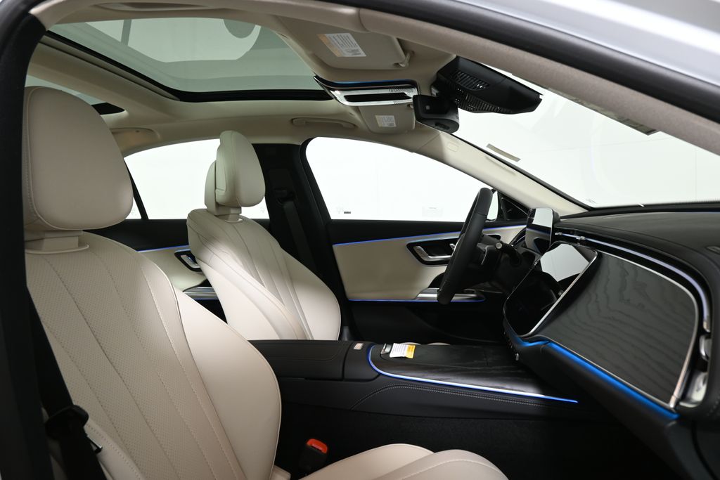 Thumbnail: 2026 Mercedes-Benz E-Class - 22
