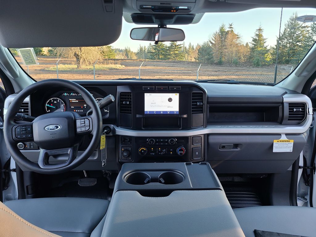 2024 Ford F-350SD XL