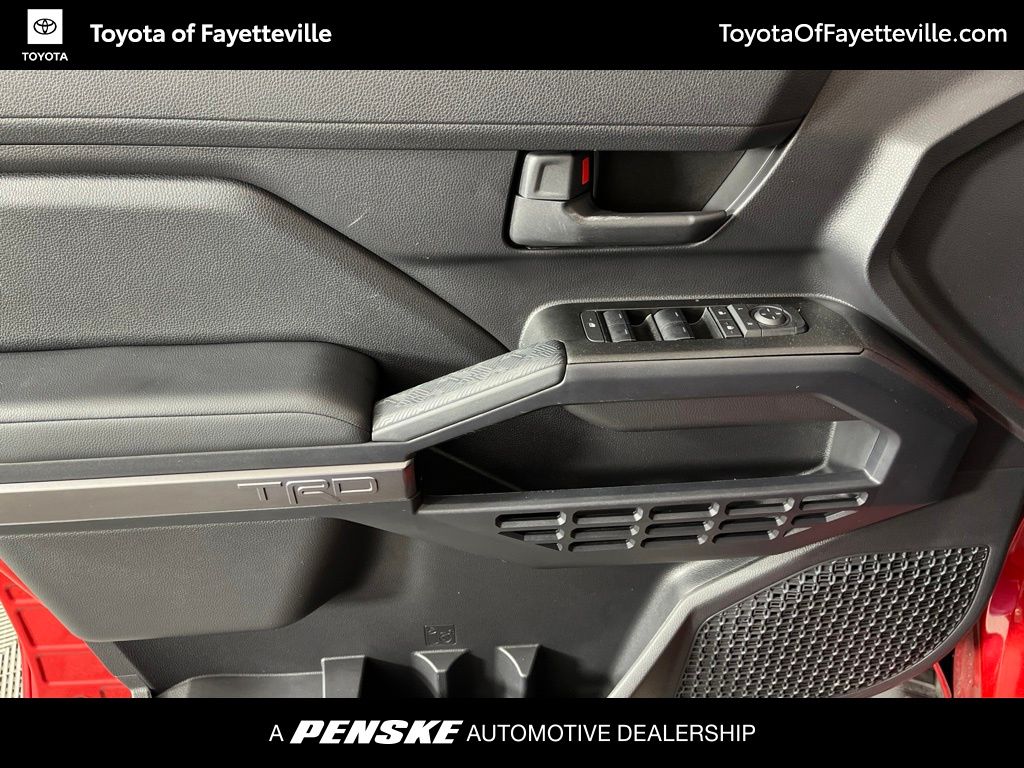 Thumbnail: 2025 Toyota 4Runner - 30