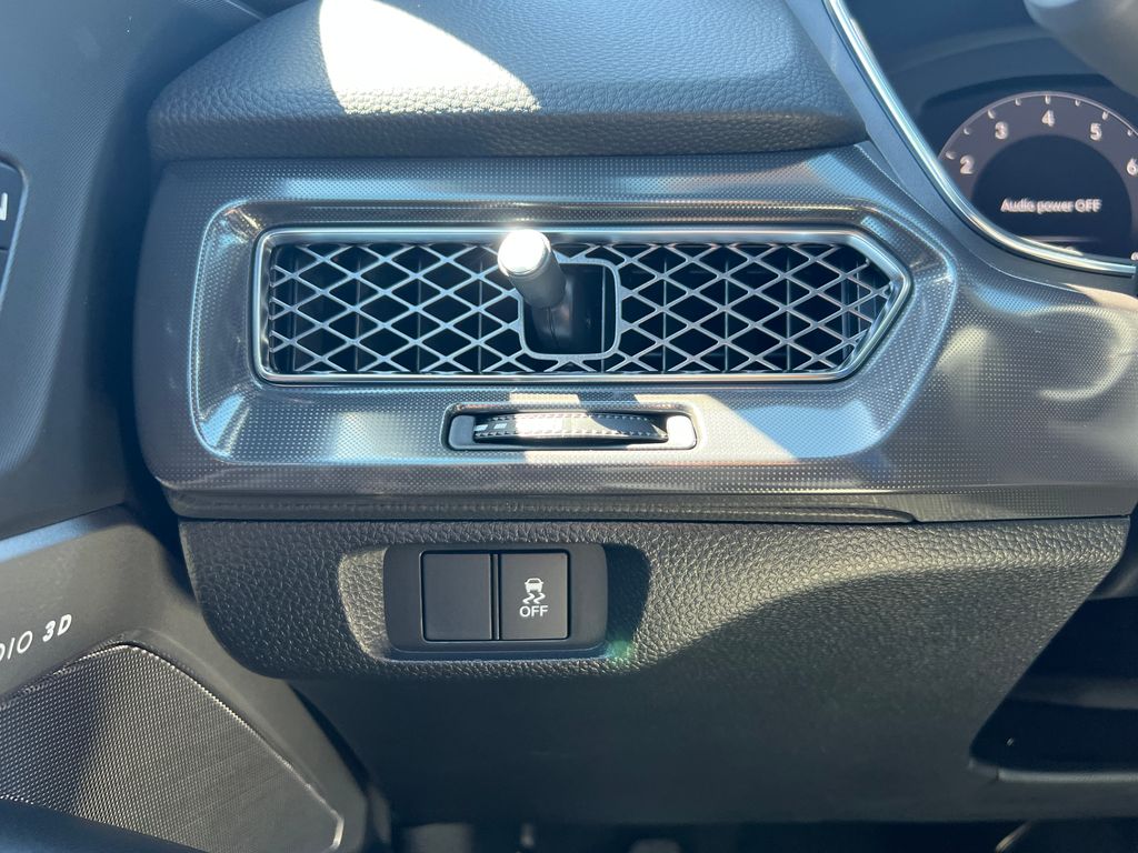 Thumbnail: 2025 Acura Integra - 16