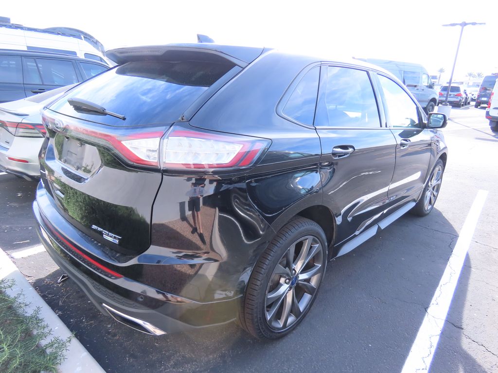 Thumbnail: 2016 Ford Edge - 4