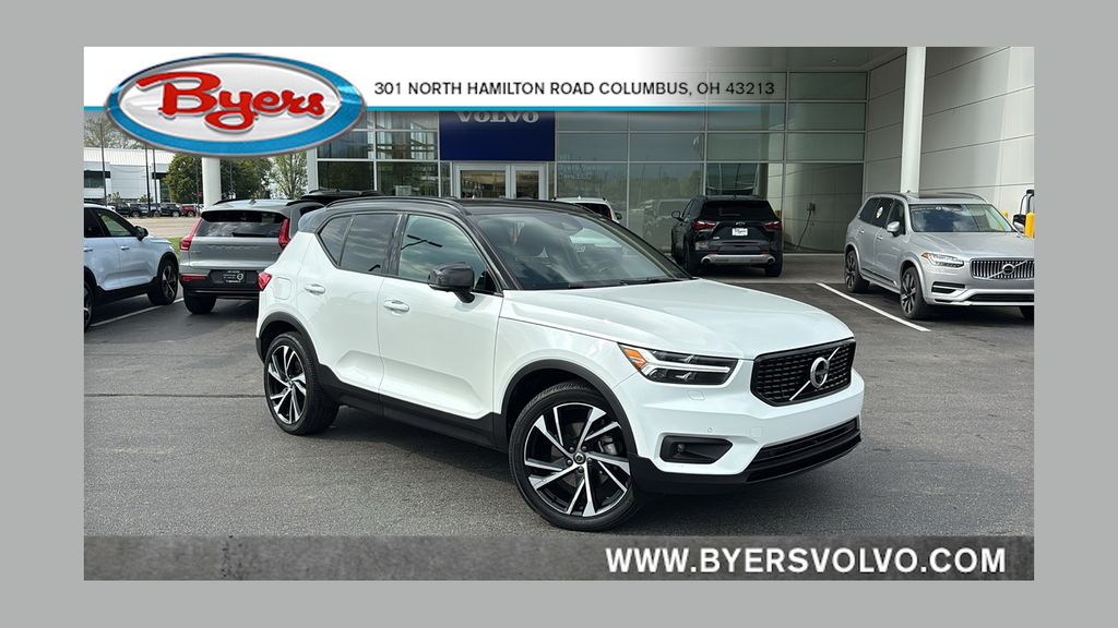 2020 Volvo XC40