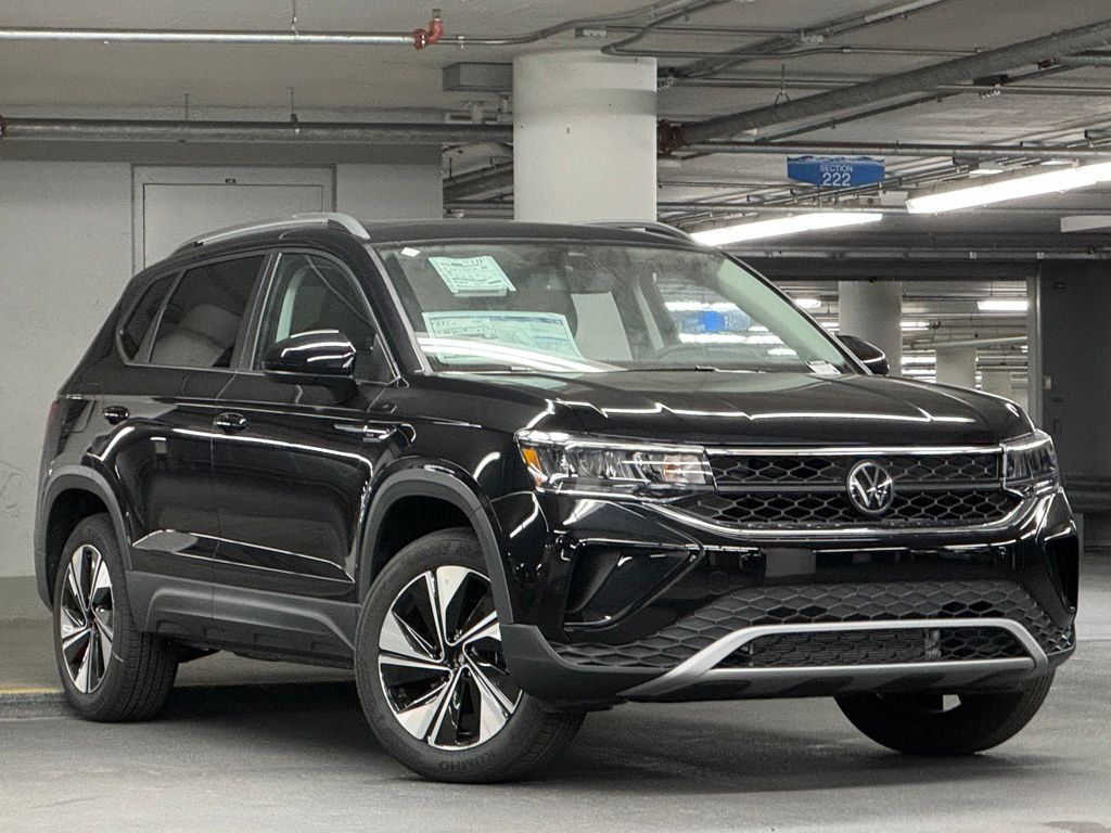 2024 Volkswagen Taos 1.5T SE 2