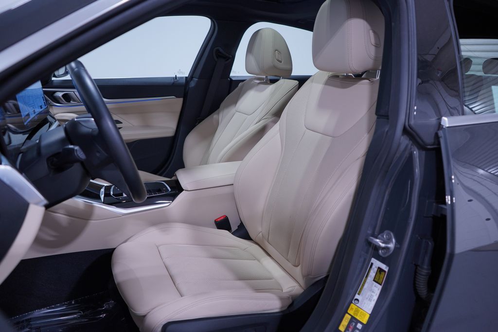 Thumbnail: 2024 BMW i4 - 7