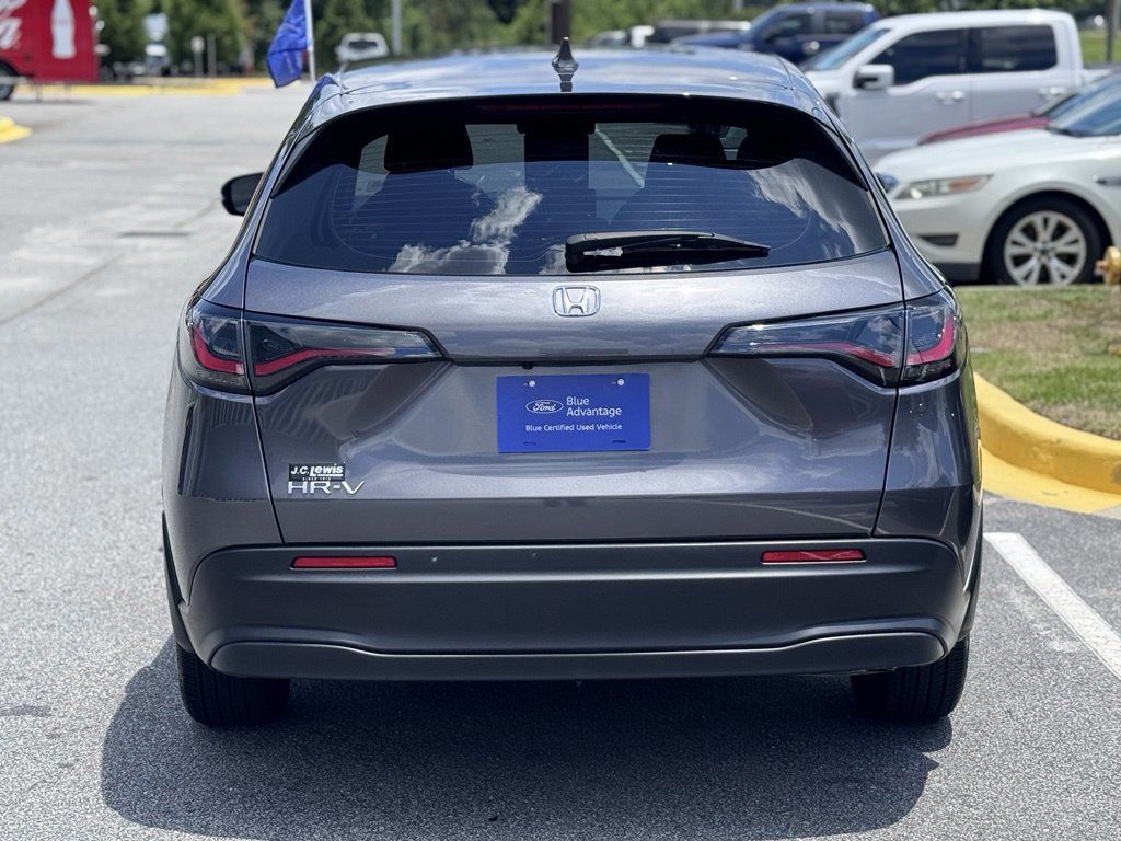 2025 Honda HR-V LX