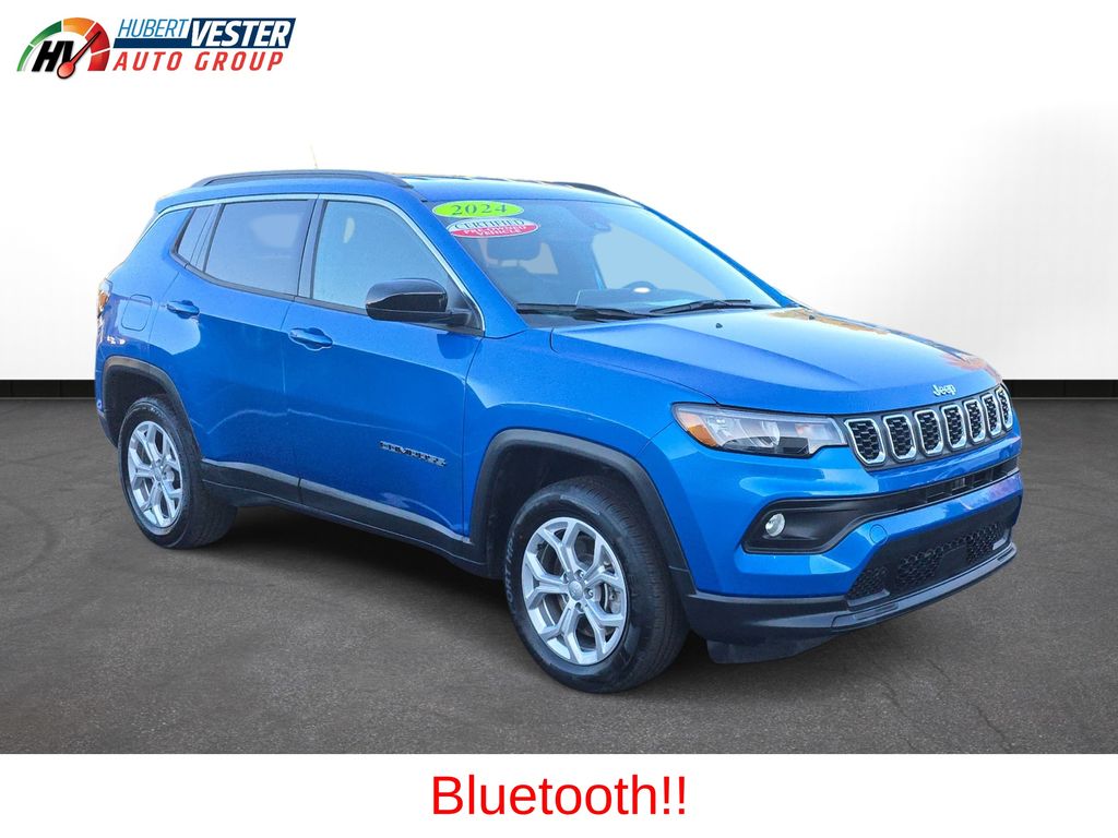 2024 Jeep Compass Latitude photo 4