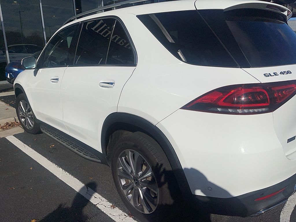 Thumbnail: 2021 Mercedes-Benz GLE - 3