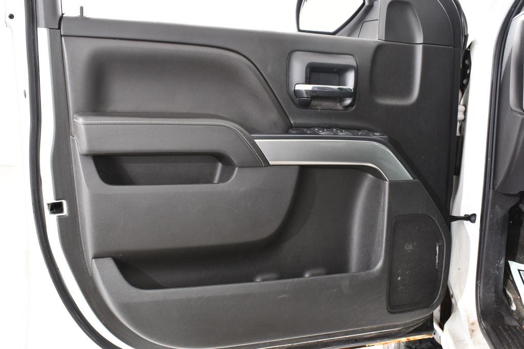 Used 2014 White Chevrolet LT Flex Fuel image 23