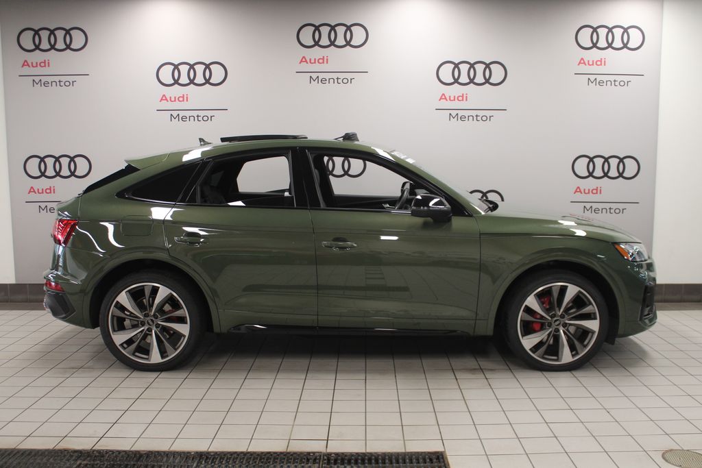 Thumbnail: 2023 Audi SQ5 - 7