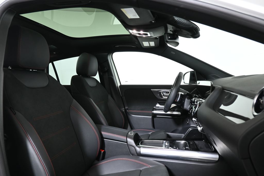 Thumbnail: 2026 Mercedes-Benz GLA - 26