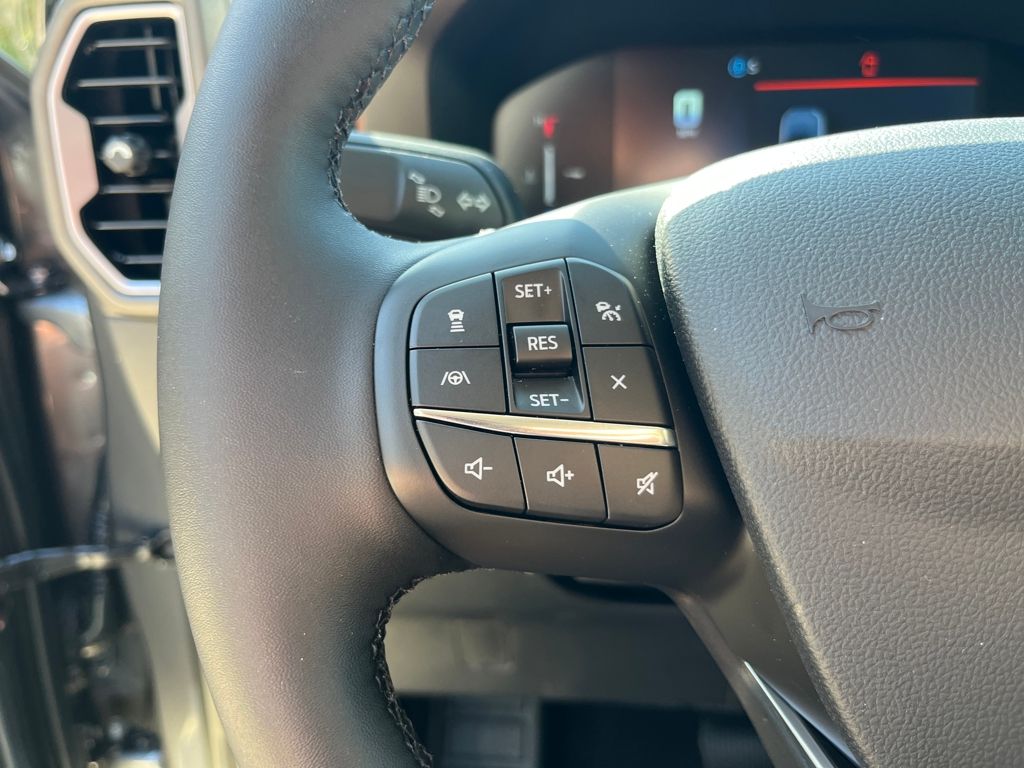 New 2026 Gray Ford Outer Banks image 18
