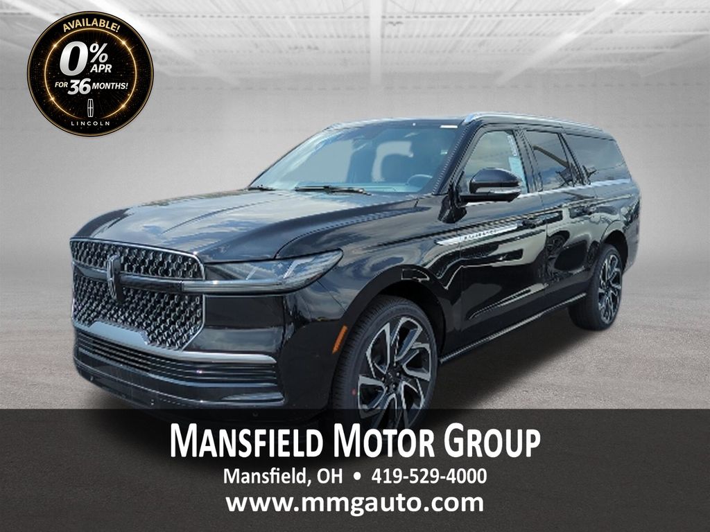 Infinite Black Metallic Clearcoat 2026 Lincoln Navigator SUV / Crossover Four-Wheel Drive Automatic