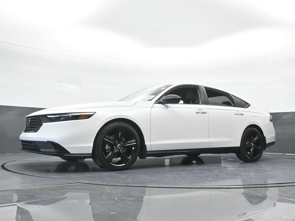 Used 2025 White Honda Sport-L image 56