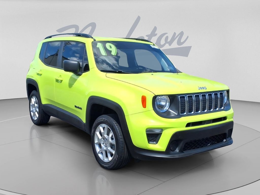 Hypergreen Clearcoat 2019 Jeep Renegade Sport 4WD SUV / Crossover Four-Wheel Drive 9-Speed Automatic