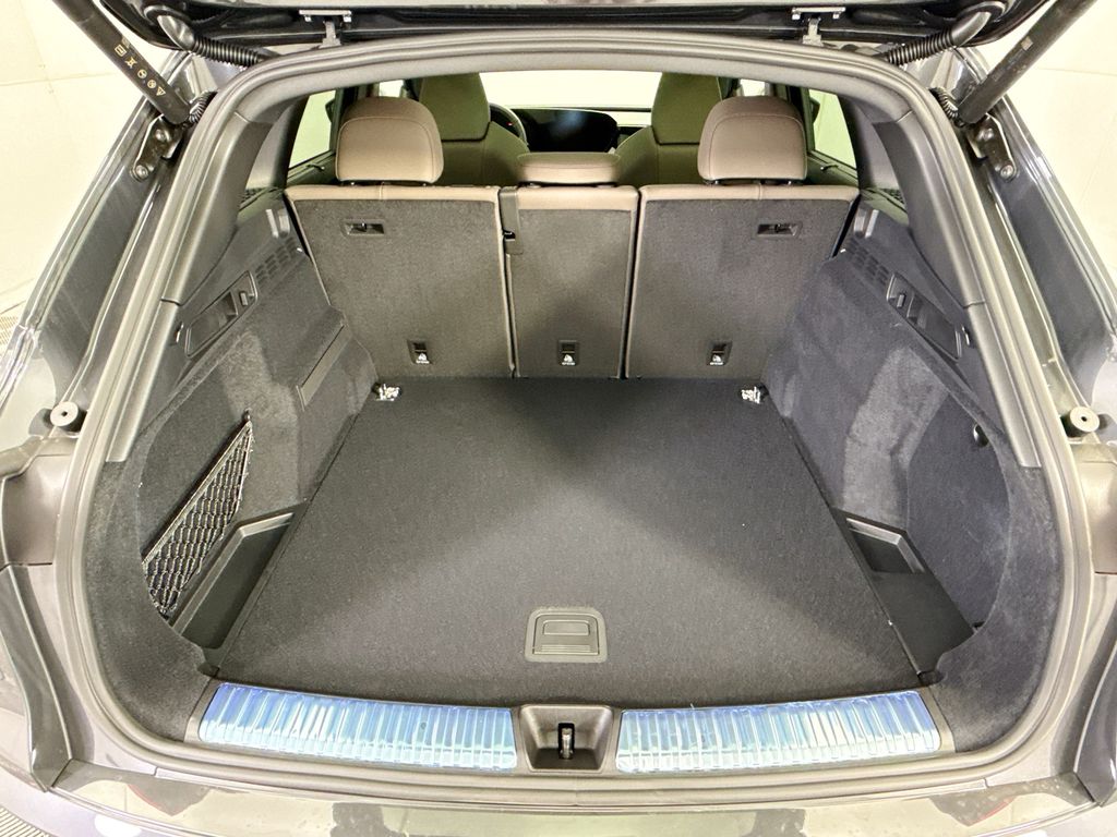 Thumbnail: 2025 Audi Q5 - 27