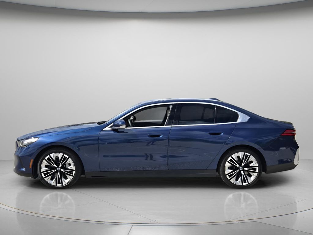 2024 BMW 530i - $39,678