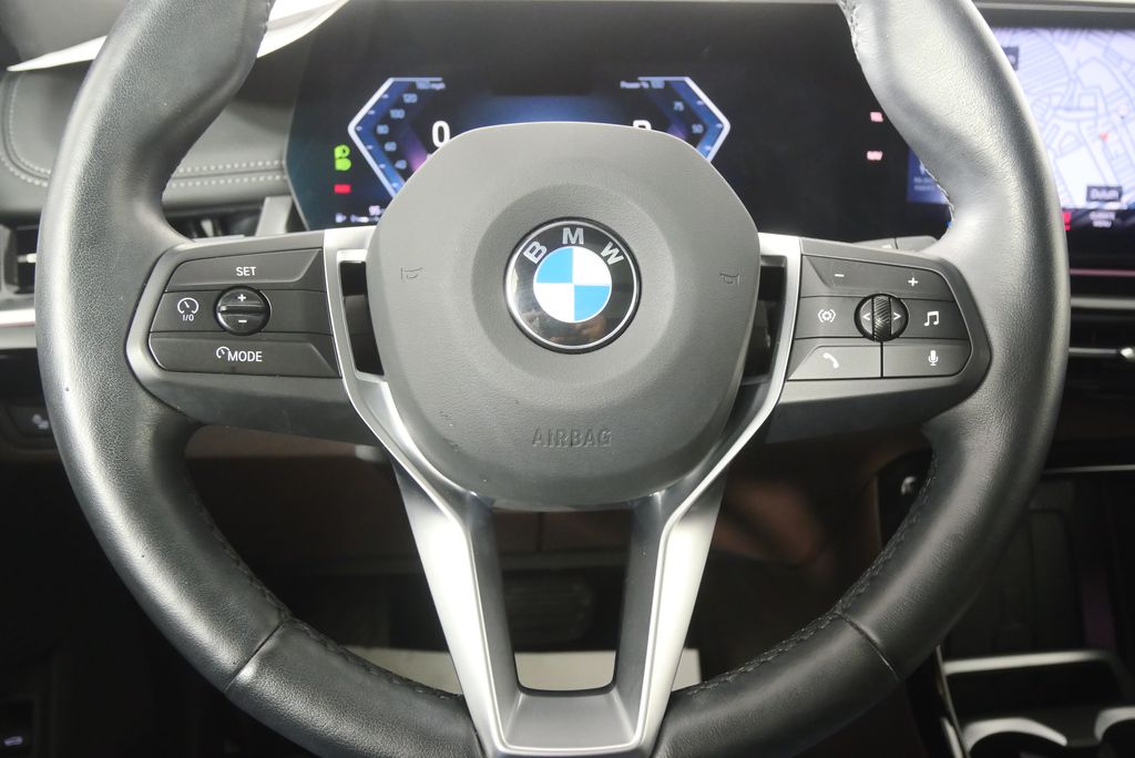 Thumbnail: 2023 BMW X1 - 22