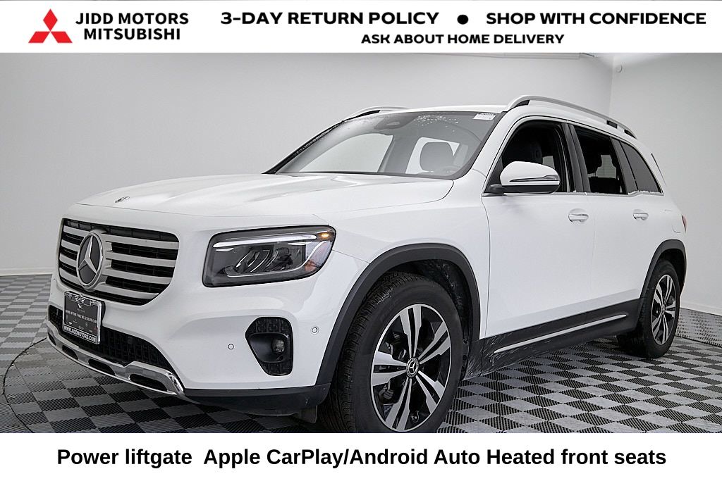 White 2024 Mercedes-Benz GLB 250 4MATIC SUV / Crossover All-Wheel Drive 8-Speed Dual Clutch