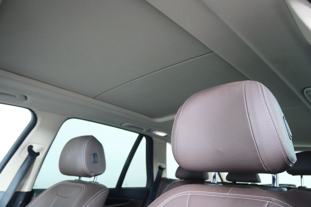 Thumbnail: 2016 BMW X5 - 11