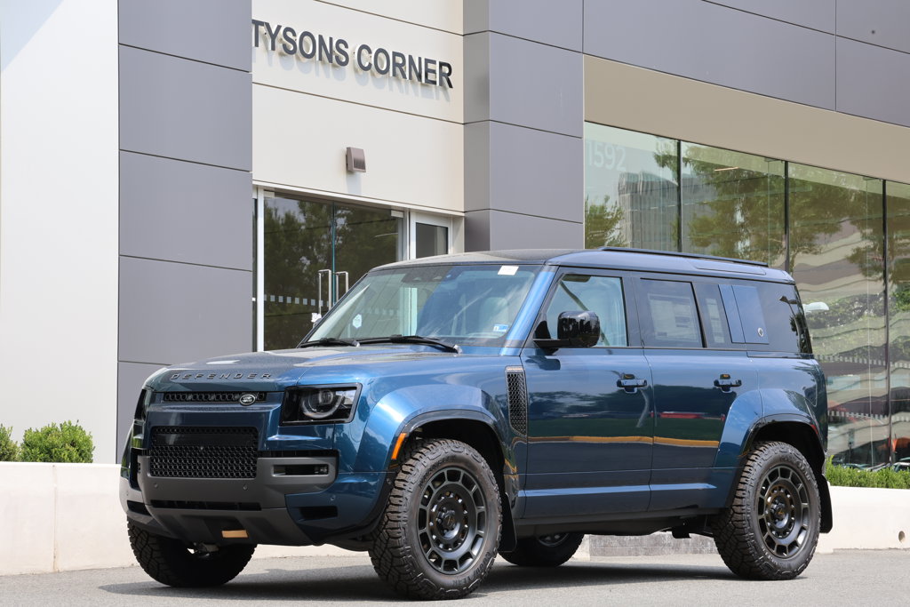 2026 Land Rover Defender 110 OCTA