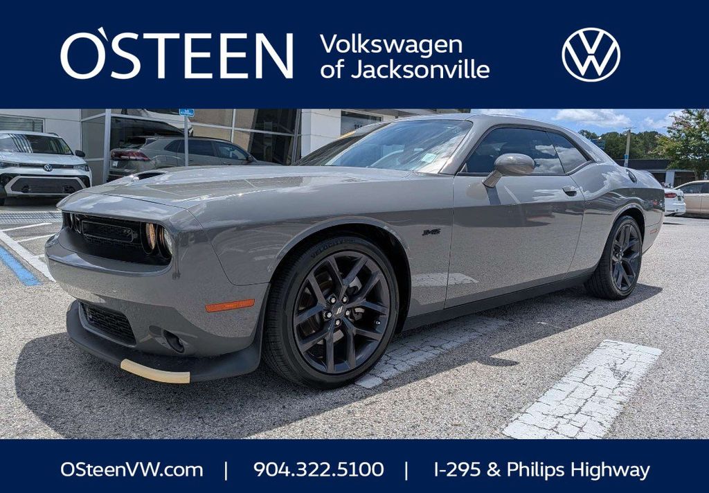 Destroyer Gray Clearcoat 2023 Dodge Challenger Coupe Rear-Wheel Drive 8-Speed Automatic