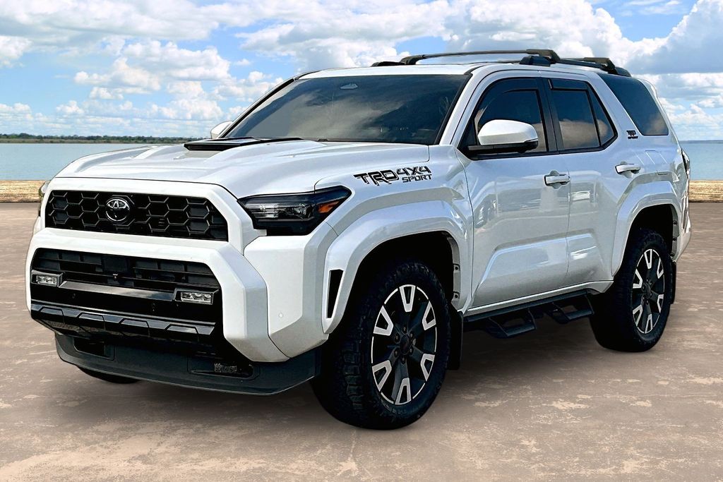 White (Wind Chill Pearl) 2026 Toyota 4Runner SUV / Crossover 4X2 8-Speed Automatic