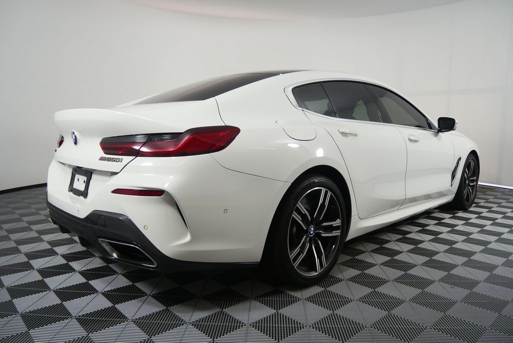 2020 BMW 8 Series M850i xDrive 3