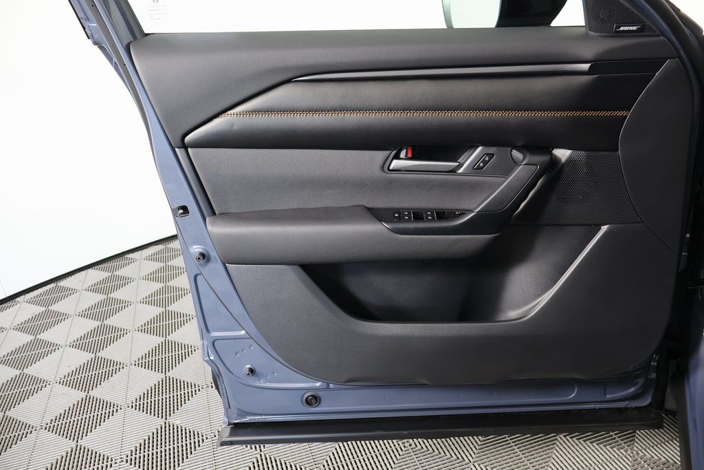 Thumbnail: 2026 Mazda CX-50 - 7