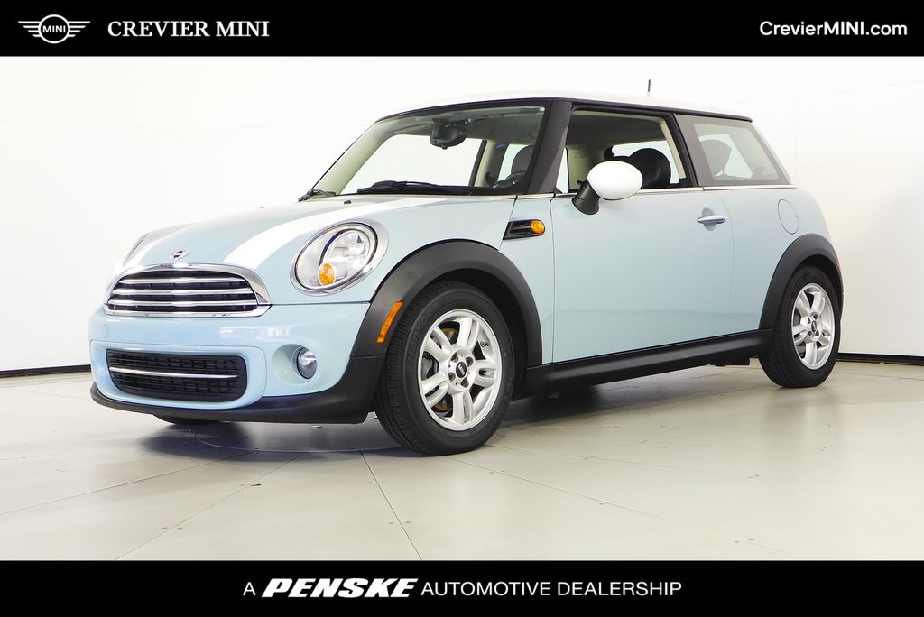 Ice Blue 2013 MINI Cooper Hatchback Front-Wheel Drive 6-Speed Automatic