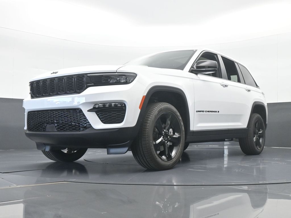 New 2025 Bright White Clearcoat Jeep Limited image 50