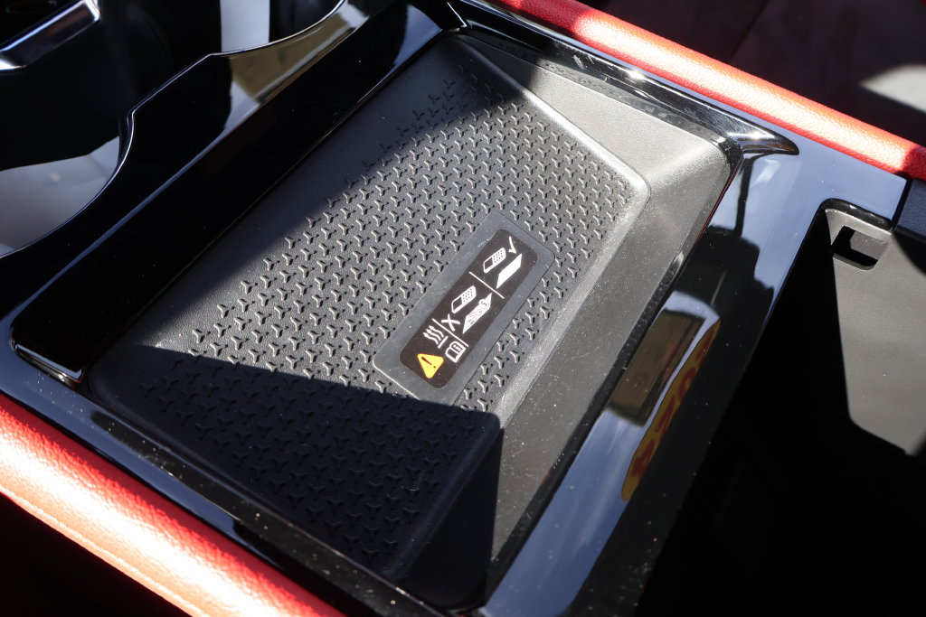 Thumbnail: 2024 Chevrolet Blazer EV - 31