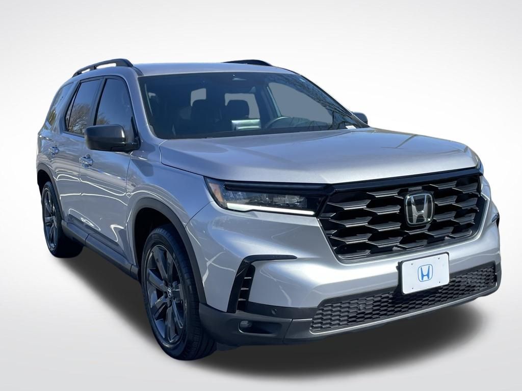 Thumbnail: 2025 Honda Pilot - 8