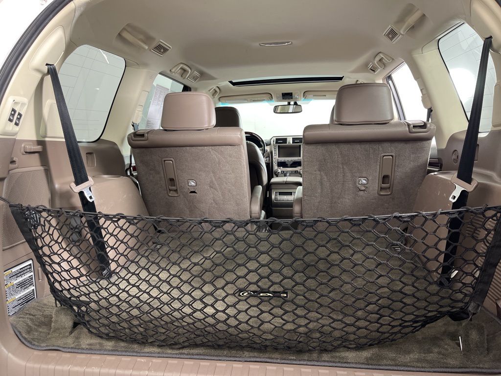 Thumbnail: 2017 Lexus GX - 10